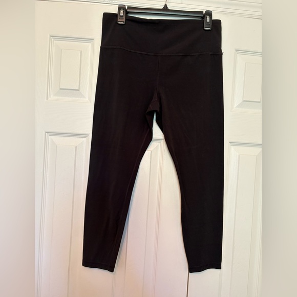 Used Athleta black leggings. Size large. Pilling between the thighs. - Picture 1 of 5